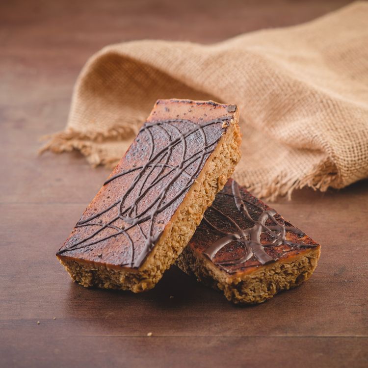 Burnt Caramel &amp; Sea Salt Half Flapjack