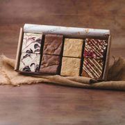 Sharing With Friends Flapjack Box additional 2