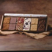 Bring it Home Flapjack Sharing Box additional 3