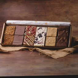 Sharing With Friends Flapjack Box