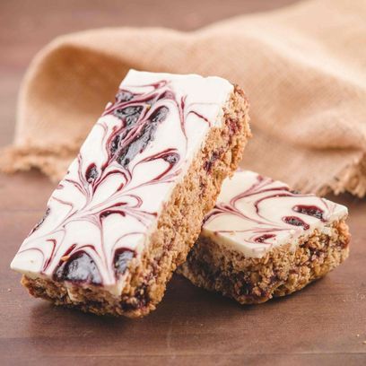 Apple &amp; Blackcurrant Flapjack alternative