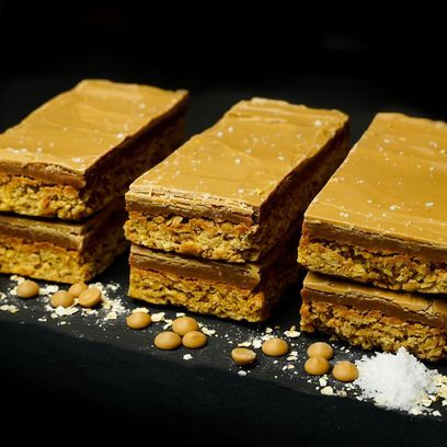 Festive Golden Caramel Flapjack - 1 Giant Flapjack alternative